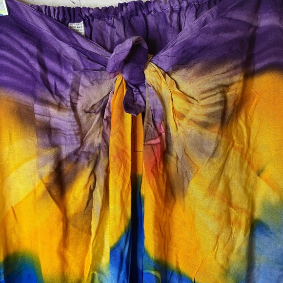 Island Style wrap tie dye bright colors. One size - Picture 2 of 8